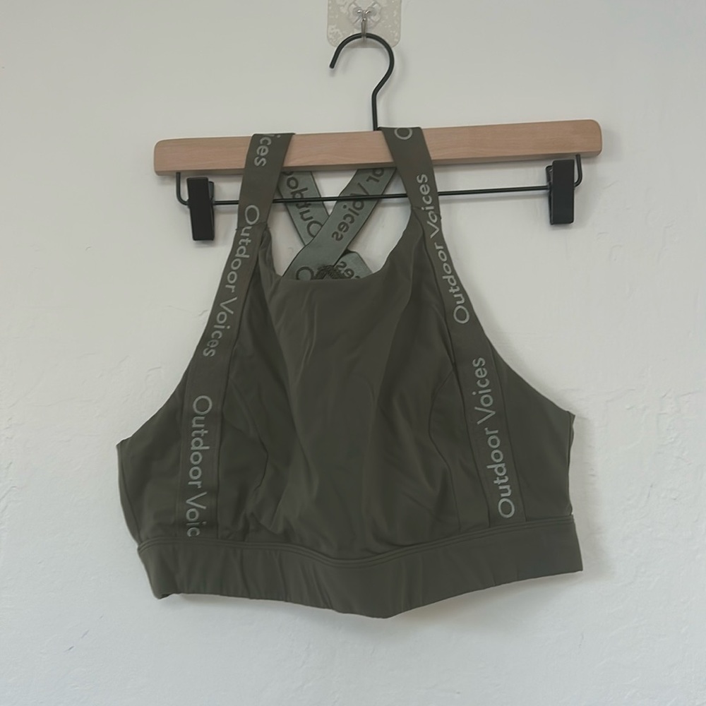 Outdoor Voices Snacks Sports Bra size L